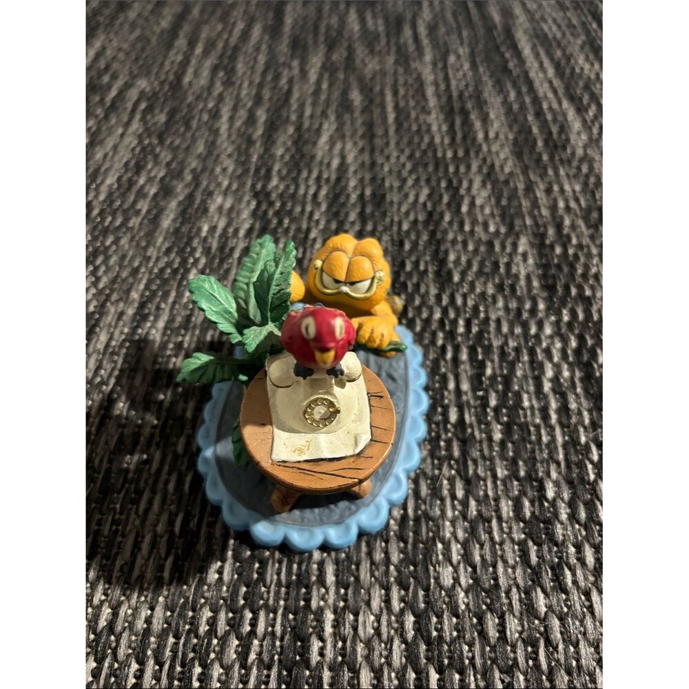 Vintage Garfield King Of The Jungle Jim Davis Danbury Mint Resin Collectible